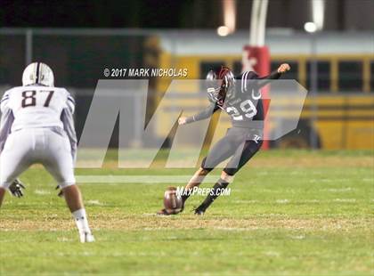 Thumbnail 2 in Los Osos @ Lawndale photogallery.