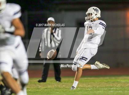 Thumbnail 1 in Los Osos @ Lawndale photogallery.