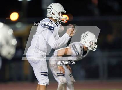 Thumbnail 3 in Los Osos @ Lawndale photogallery.