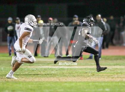 Thumbnail 3 in Los Osos @ Lawndale photogallery.