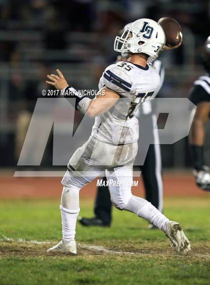 Thumbnail 1 in Los Osos @ Lawndale photogallery.