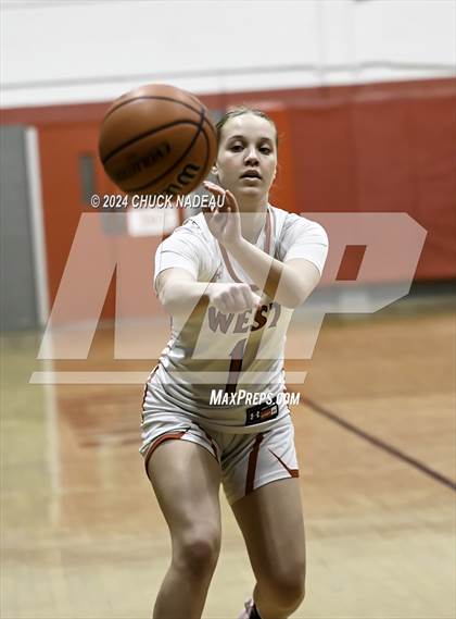 Thumbnail 2 in Classical @ Cranston West (RIIL Division 1 Preliminary Round) photogallery.