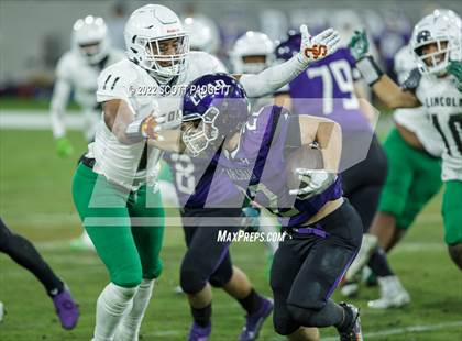 Thumbnail 3 in Carlsbad vs. Lincoln (CIF SDS Open Division Championship) photogallery.
