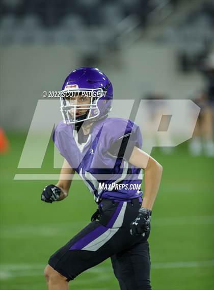 Thumbnail 2 in Carlsbad vs. Lincoln (CIF SDS Open Division Championship) photogallery.