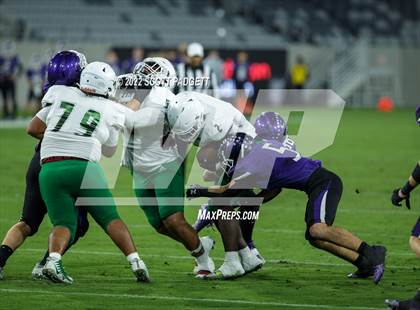Thumbnail 1 in Carlsbad vs. Lincoln (CIF SDS Open Division Championship) photogallery.