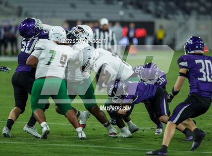 Thumbnail 2 in Carlsbad vs. Lincoln (CIF SDS Open Division Championship) photogallery.