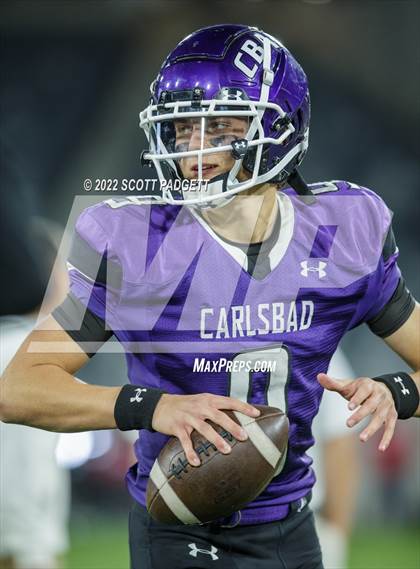 Thumbnail 2 in Carlsbad vs. Lincoln (CIF SDS Open Division Championship) photogallery.