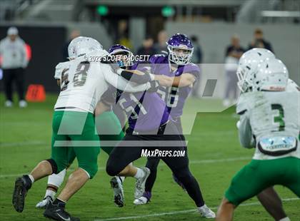 Thumbnail 3 in Carlsbad vs. Lincoln (CIF SDS Open Division Championship) photogallery.