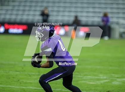Thumbnail 2 in Carlsbad vs. Lincoln (CIF SDS Open Division Championship) photogallery.