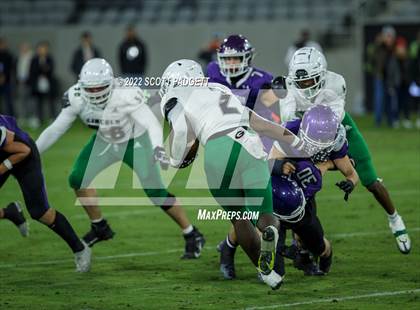 Thumbnail 2 in Carlsbad vs. Lincoln (CIF SDS Open Division Championship) photogallery.