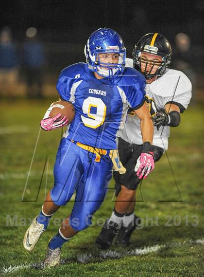 Thumbnail 2 in Rio Linda @ Del Campo photogallery.