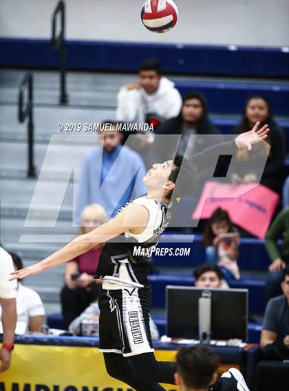 Thumbnail 2 in Vaughn vs Roosevelt (CIF LACS Division III Final) photogallery.