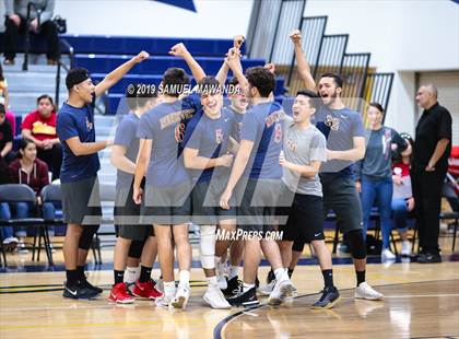 Thumbnail 2 in Vaughn vs Roosevelt (CIF LACS Division III Final) photogallery.