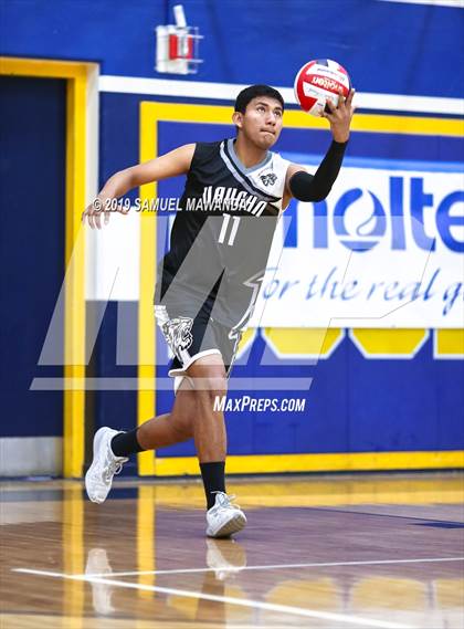 Thumbnail 3 in Vaughn vs Roosevelt (CIF LACS Division III Final) photogallery.