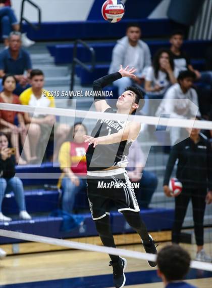 Thumbnail 2 in Vaughn vs Roosevelt (CIF LACS Division III Final) photogallery.