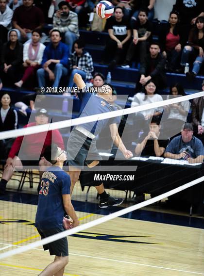 Thumbnail 2 in Vaughn vs Roosevelt (CIF LACS Division III Final) photogallery.