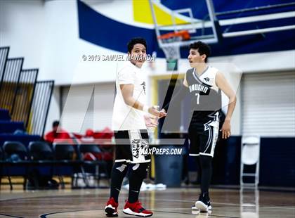 Thumbnail 1 in Vaughn vs Roosevelt (CIF LACS Division III Final) photogallery.