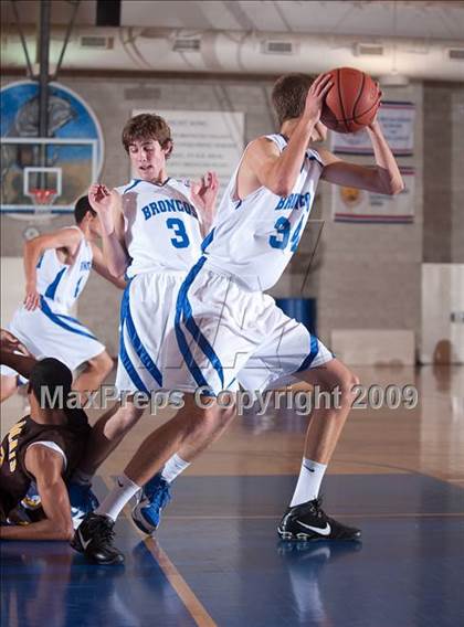 Thumbnail 1 in El Camino @ Rancho Bernardo photogallery.