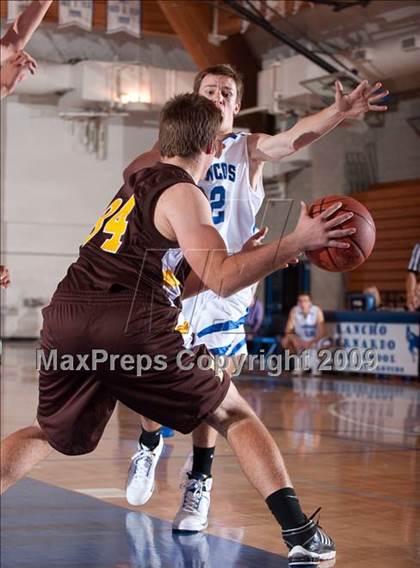 Thumbnail 2 in El Camino @ Rancho Bernardo photogallery.