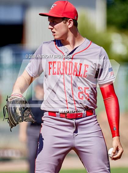 Thumbnail 2 in Ferndale @ Woodland Christian (CIF NorCal D5 Semi-final) photogallery.