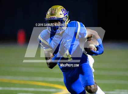 Thumbnail 2 in Cleveland @  El Camino Real photogallery.