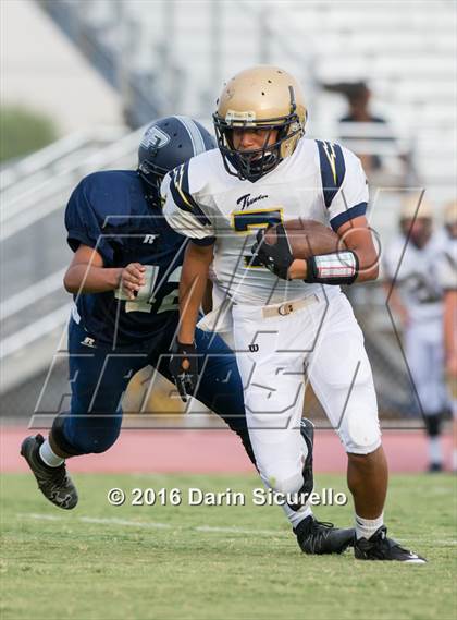 Thumbnail 1 in Desert Vista @ Perry photogallery.