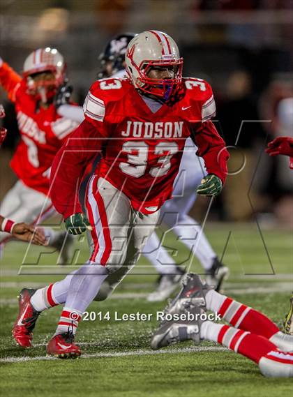 Thumbnail 3 in Judson vs. Churchill 6A Bi-District photogallery.
