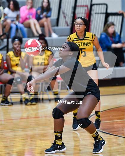 Thumbnail 1 in Alief Hastings vs. Fort Bend Travis photogallery.