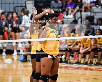 Thumbnail 1 in Alief Hastings vs. Fort Bend Travis photogallery.