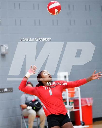 Thumbnail 1 in Alief Hastings vs. Fort Bend Travis photogallery.