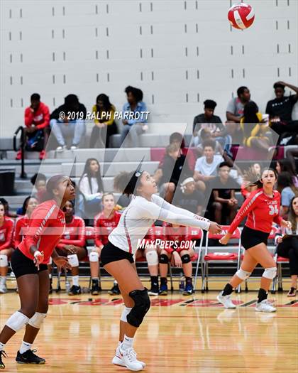 Thumbnail 1 in Alief Hastings vs. Fort Bend Travis photogallery.