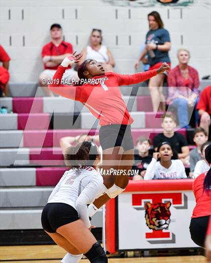 Thumbnail 2 in Alief Hastings vs. Fort Bend Travis photogallery.