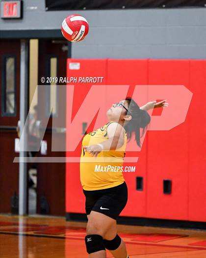 Thumbnail 1 in Alief Hastings vs. Fort Bend Travis photogallery.
