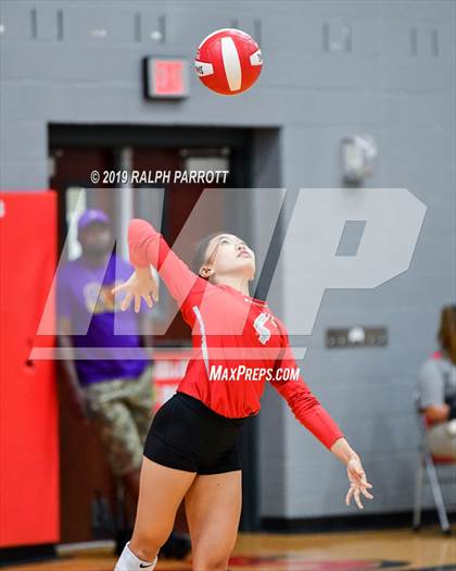 Thumbnail 1 in Alief Hastings vs. Fort Bend Travis photogallery.