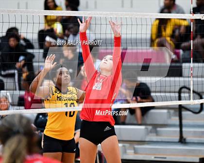 Thumbnail 1 in Alief Hastings vs. Fort Bend Travis photogallery.