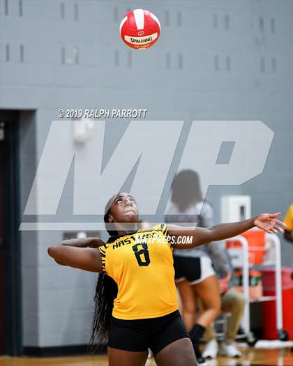 Thumbnail 2 in Alief Hastings vs. Fort Bend Travis photogallery.