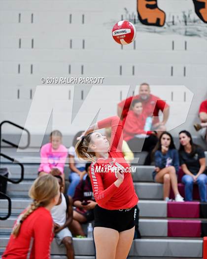 Thumbnail 3 in Alief Hastings vs. Fort Bend Travis photogallery.
