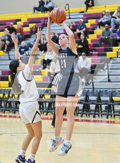 Thumbnail 2 in Perry vs. Millennium (Hoophall West Invitational) photogallery.