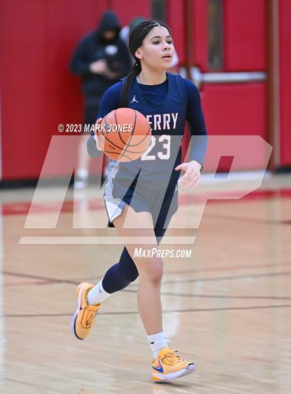 Thumbnail 2 in Perry vs. Millennium (Hoophall West Invitational) photogallery.