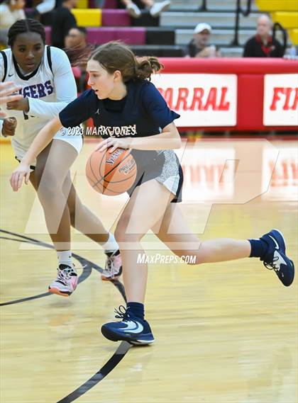 Thumbnail 3 in Perry vs. Millennium (Hoophall West Invitational) photogallery.