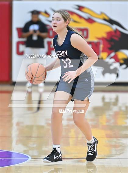 Thumbnail 3 in Perry vs. Millennium (Hoophall West Invitational) photogallery.