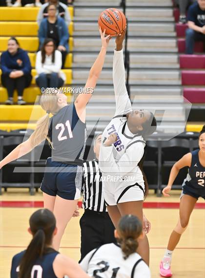 Thumbnail 2 in Perry vs. Millennium (Hoophall West Invitational) photogallery.