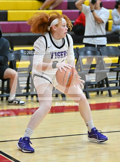 Thumbnail 2 in Perry vs. Millennium (Hoophall West Invitational) photogallery.