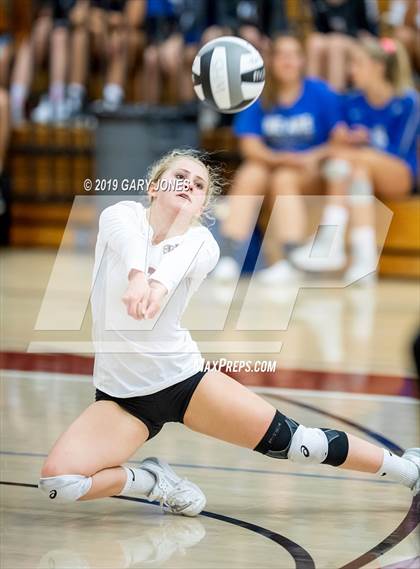 Thumbnail 1 in Rocklin @ Whitney photogallery.