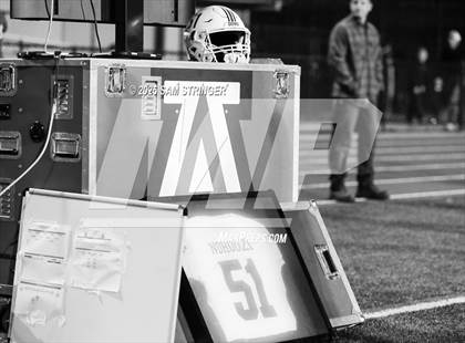 Thumbnail 3 in Acalanes @ Las Lomas (Senior Night) photogallery.