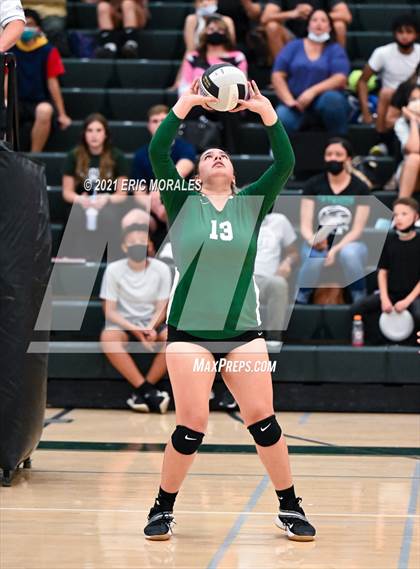 Thumbnail 3 in Reedley @ Hoover photogallery.