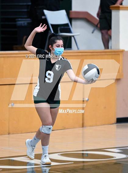 Thumbnail 1 in Reedley @ Hoover photogallery.