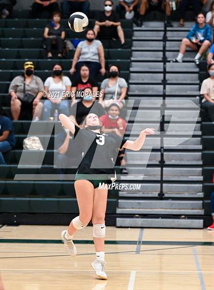 Thumbnail 1 in Reedley @ Hoover photogallery.