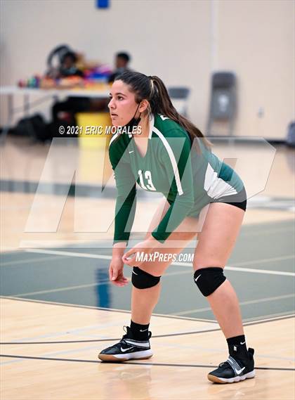 Thumbnail 1 in Reedley @ Hoover photogallery.