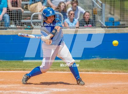 Thumbnail 3 in Red Bank vs Sale Creek photogallery.